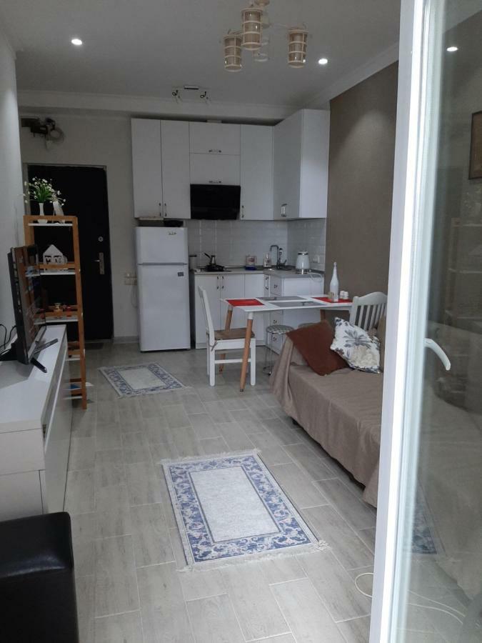 Batumi-Cozy Apartment Exterior foto